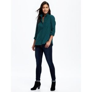 Old Navy Classic Gingham Button Down Shirt